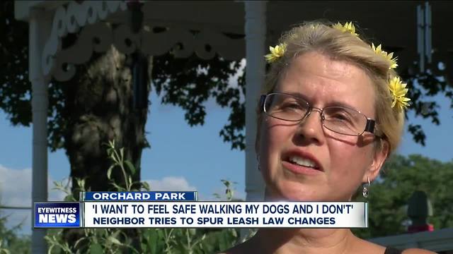 Neighbor tries to spur leash law changes