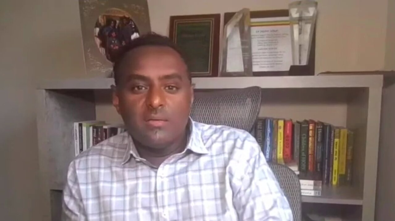 የብአዴን ለመጣው ለሄደው ሁሉ ታካኪ መሆን የህዝቡን ህልውና አደጋ ላይ ጥሎታል - ሀብታሙ አያሌው