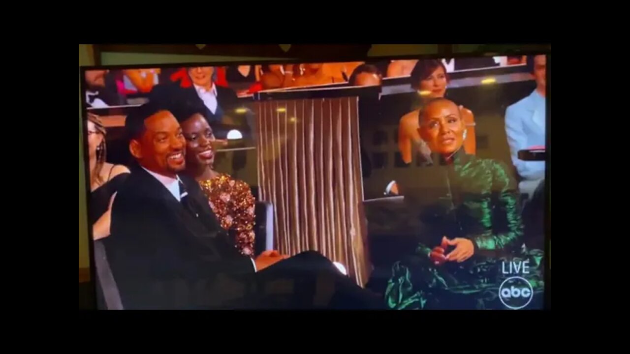 Will Smith Slaps Chris Rock after Laughing at the Joke