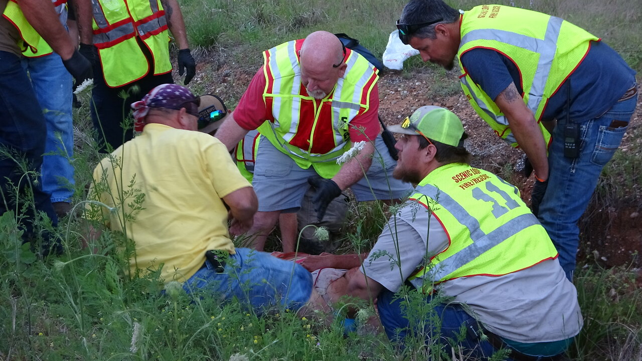 DEER BROADSIDES MOTORCYCLE, DRIVER CRASHES, FLOWN FROM SCENE, BLANCHARD TEXAS, 07/06/22...