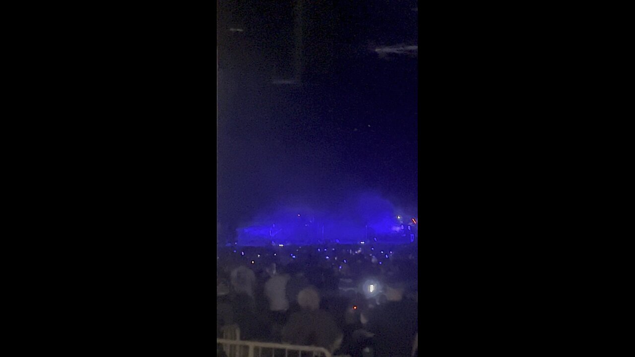 “Outside” Staind live Dos Equis Pavilion Dallas TX 2024