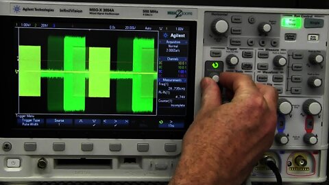 EEVblog #387 - Oscilloscope Trigger Jitter