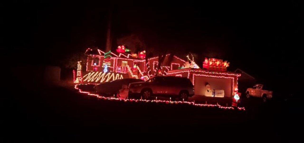 Neighborhood Christmas Lights