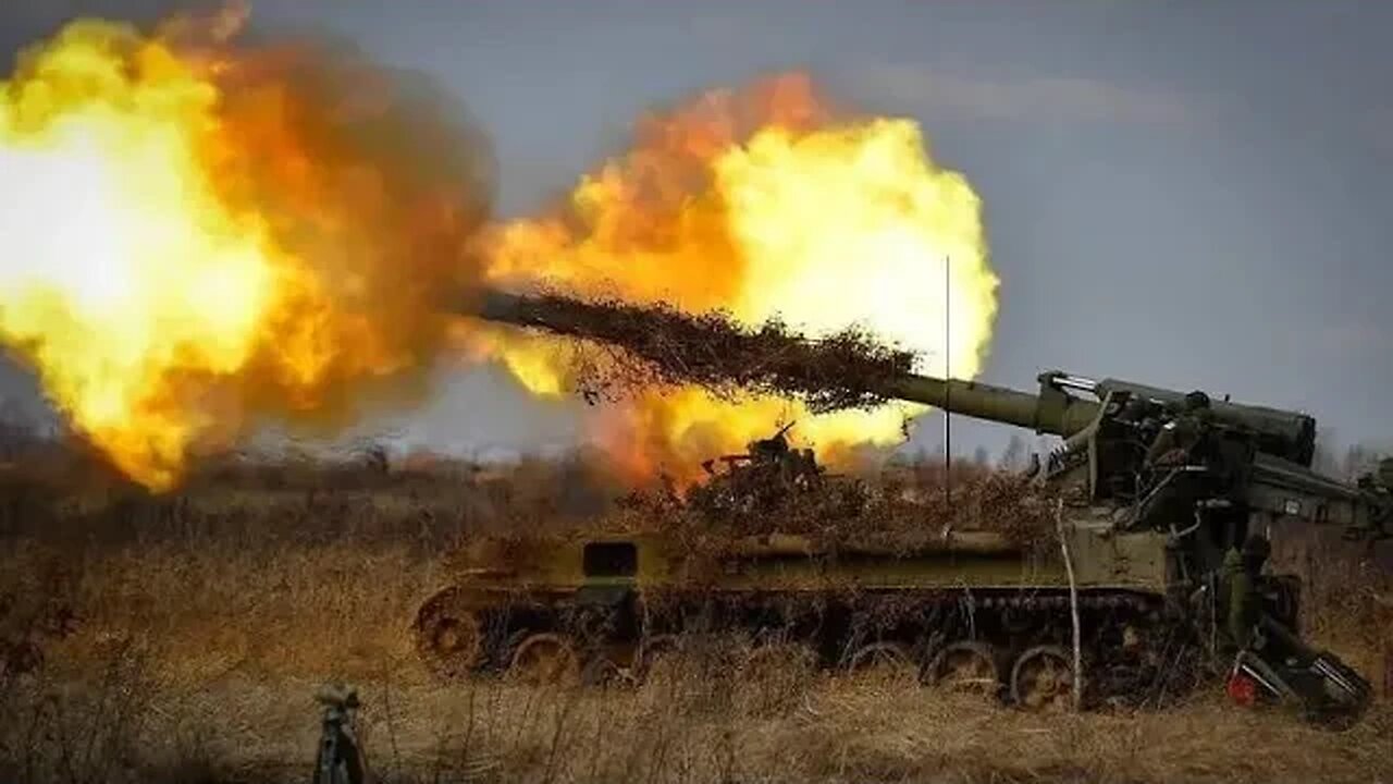 Soviet Self-Propelled Artillery 2S5 "Hyacinth-S"