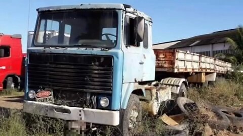 Caminhões Abandonados Parte 38
