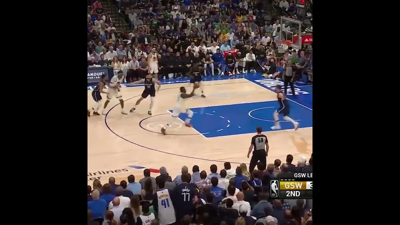 Draymond with a HAMMER..."Warriors Vs. Mavs Game 3"