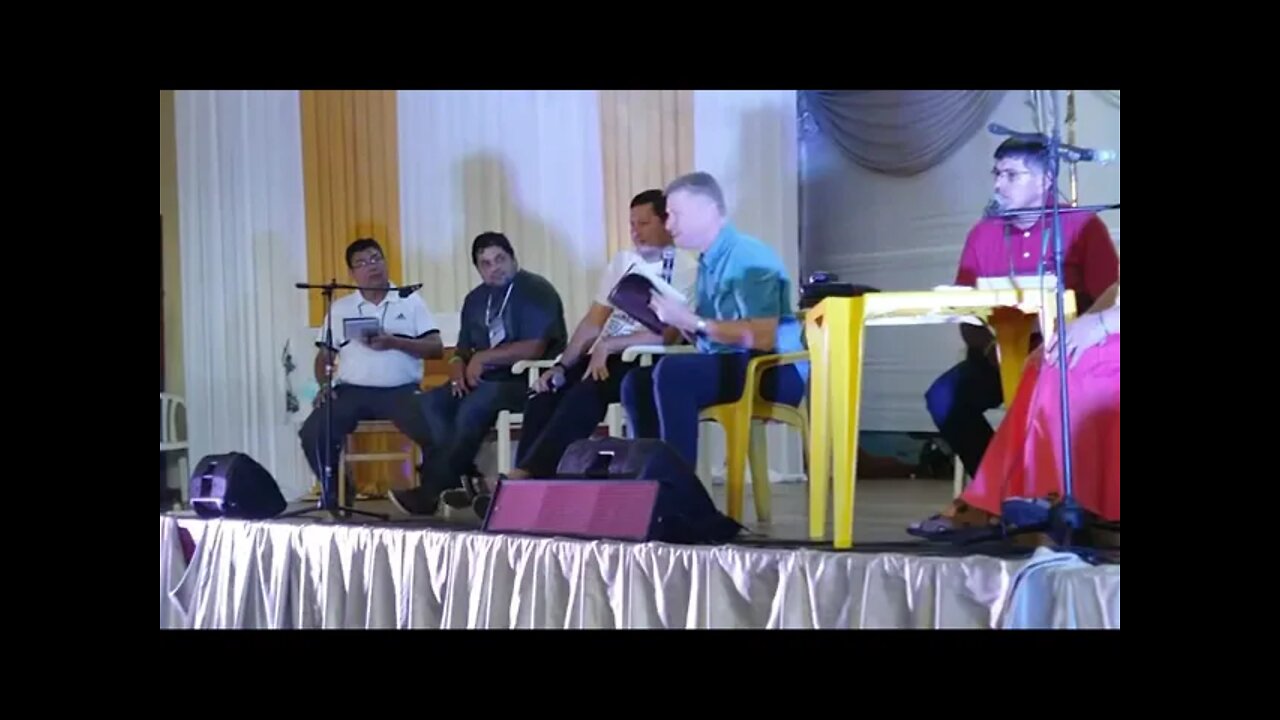 Parte 1. Padre Luis Toro, diálogo con pastor Donald Franz.