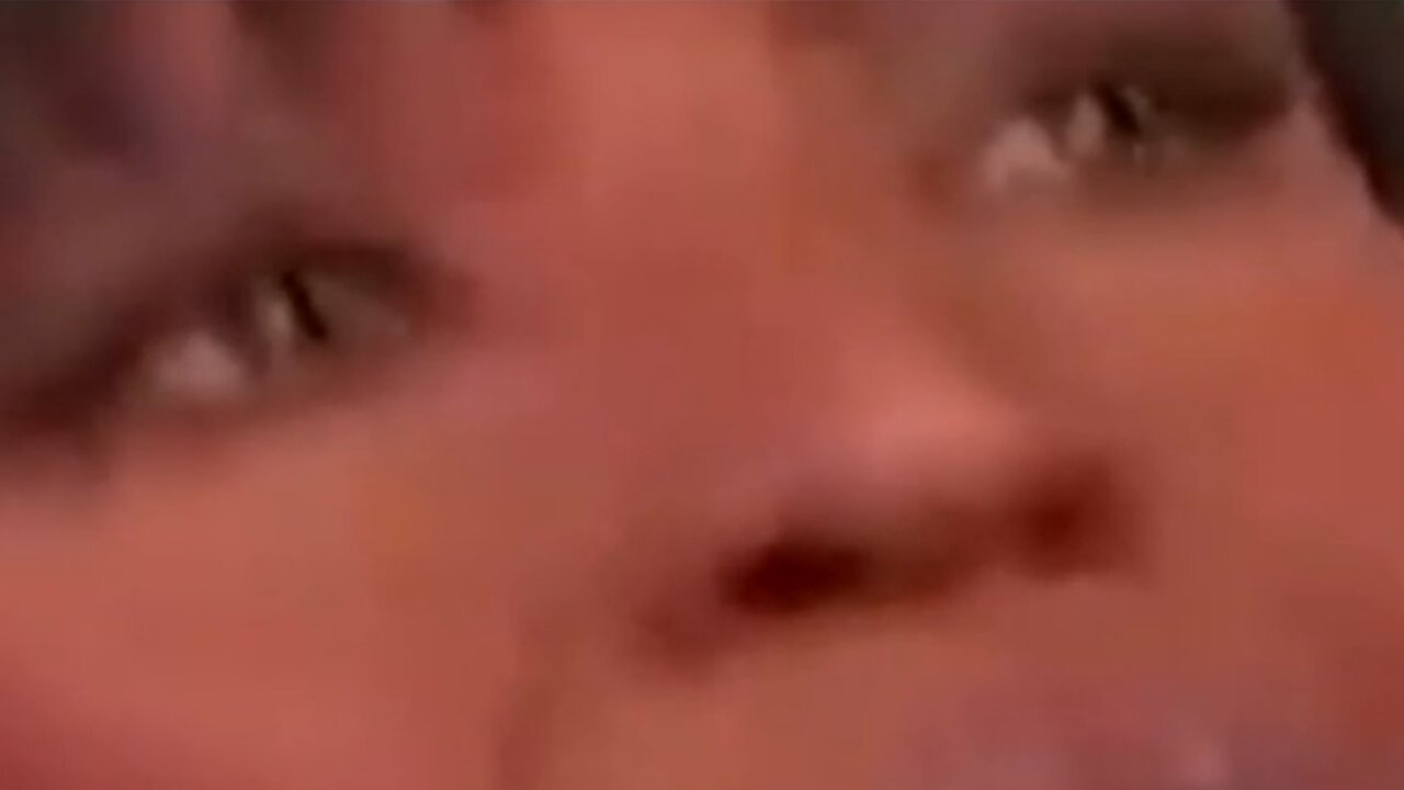 Reptillian eyes - Naomi and her mom