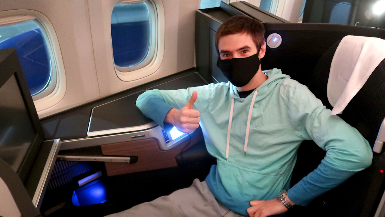 Awesome seat! BA CLUB SUITE Review - 777 JFK to LHR COVID Edition