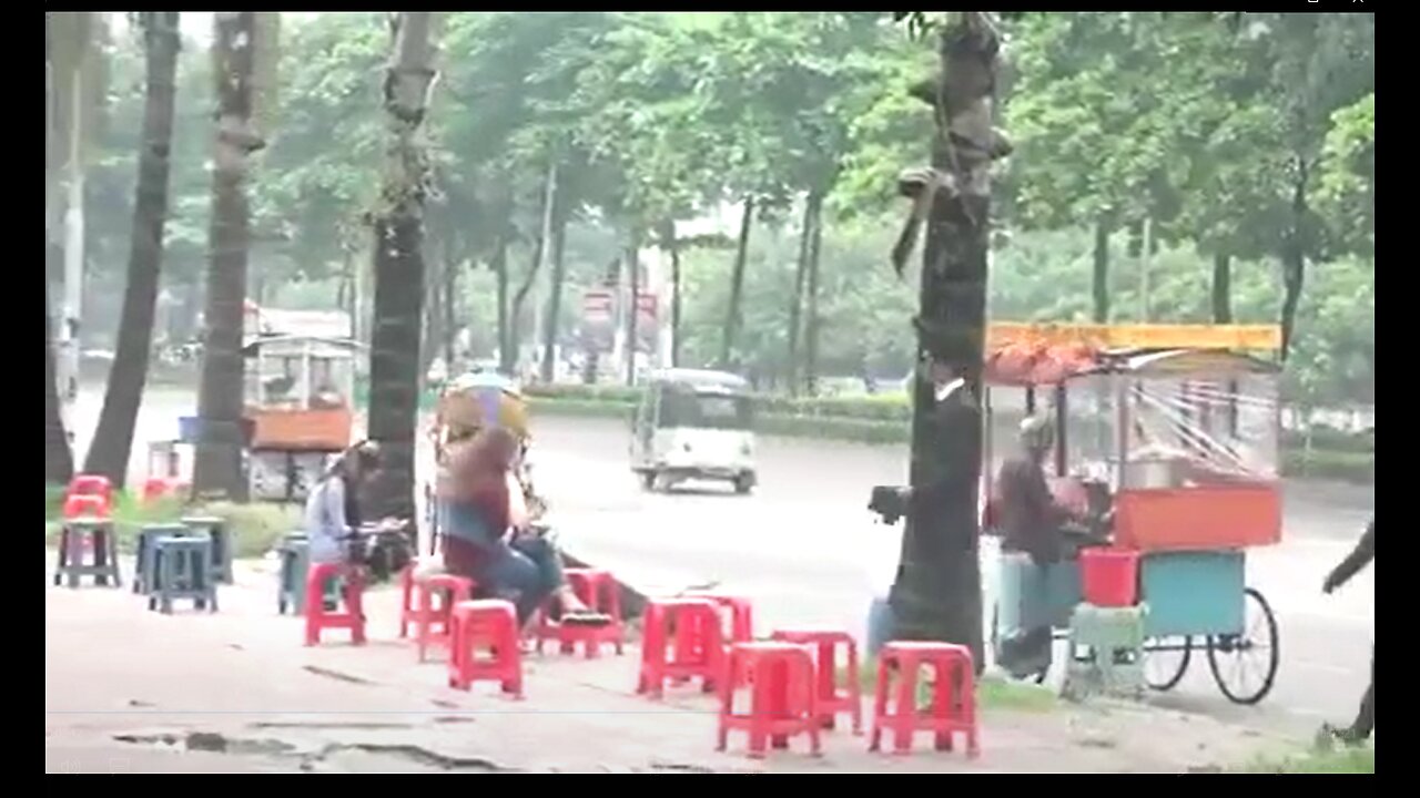 videoplayback funny moments bodyguard video