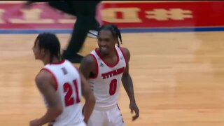 Detroit Mercy's Antoine Davis, Oakland's Jalen Moore among national stat leaders