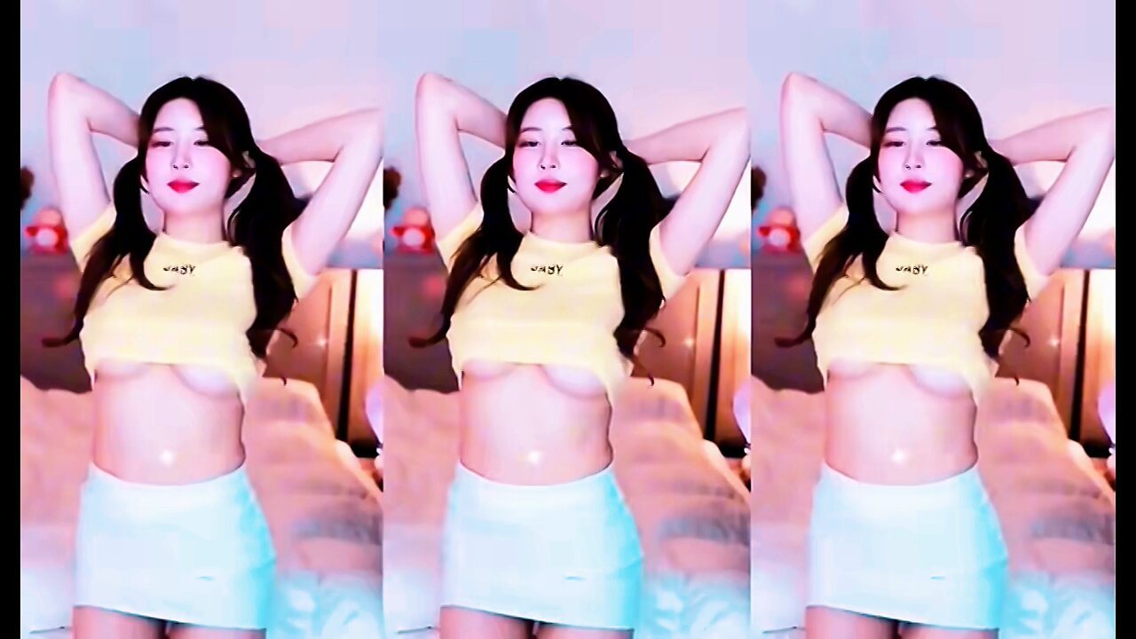 Korean Female Anchor Hot Dance 💖