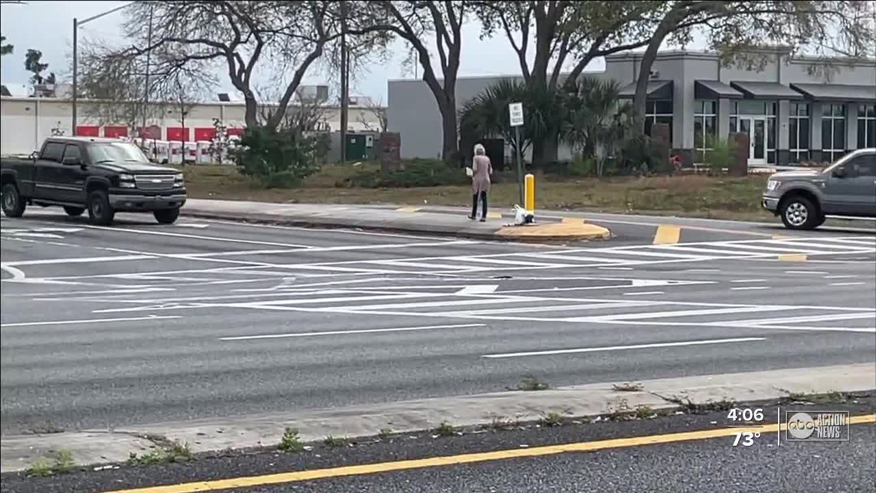 New Pasco County ordinance will fine drivers in effort to stop panhandling