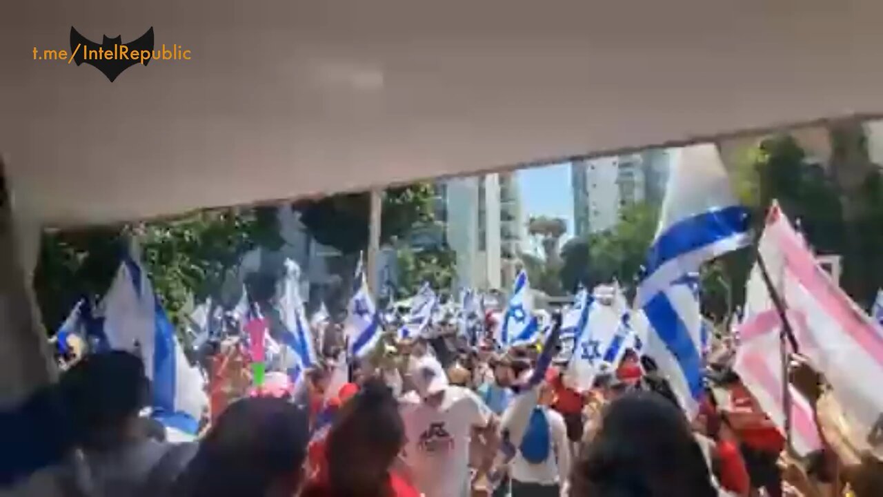 Netanyahu being booed again by his own people!