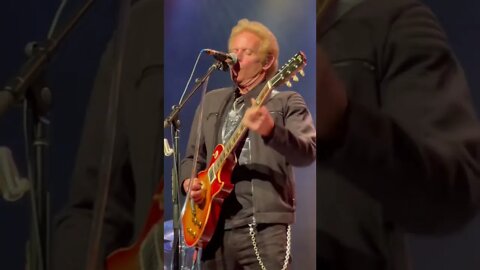 Those 👠 #eagles #donfelder #shorts