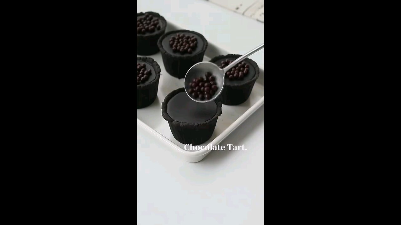Chocolate lava tart