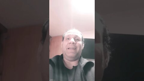 Até agora não recebi nada dos vídeos shorts no YouTube