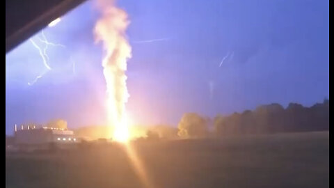Mississippi - Lightning “Reportedly” Struck Columbia Gulf Transmission Gas Pipeline Causing a Fiery Explosion
