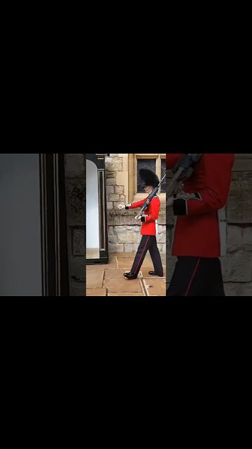 stamping his foot loudly #toweroflondon