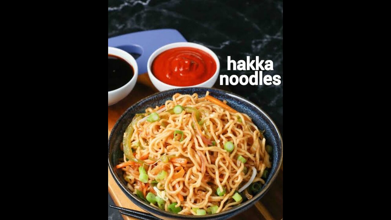 Easy hakka noodles recipe# veg hakka noodles recipe#vegetable noodles#quick and easy😋