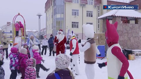 Управляющая компания организовала новогодний праздник для маленьких жителей квартала «Рай в шалаше»