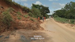 Nordeste de Minas: deslizamento de barreira registrado na MG-217 após fortes chuvas no sábado