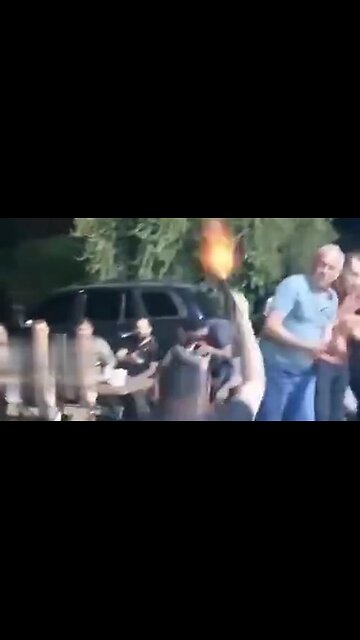 Crazy Arab Pistol Dance - lmao - LINKS! 👀