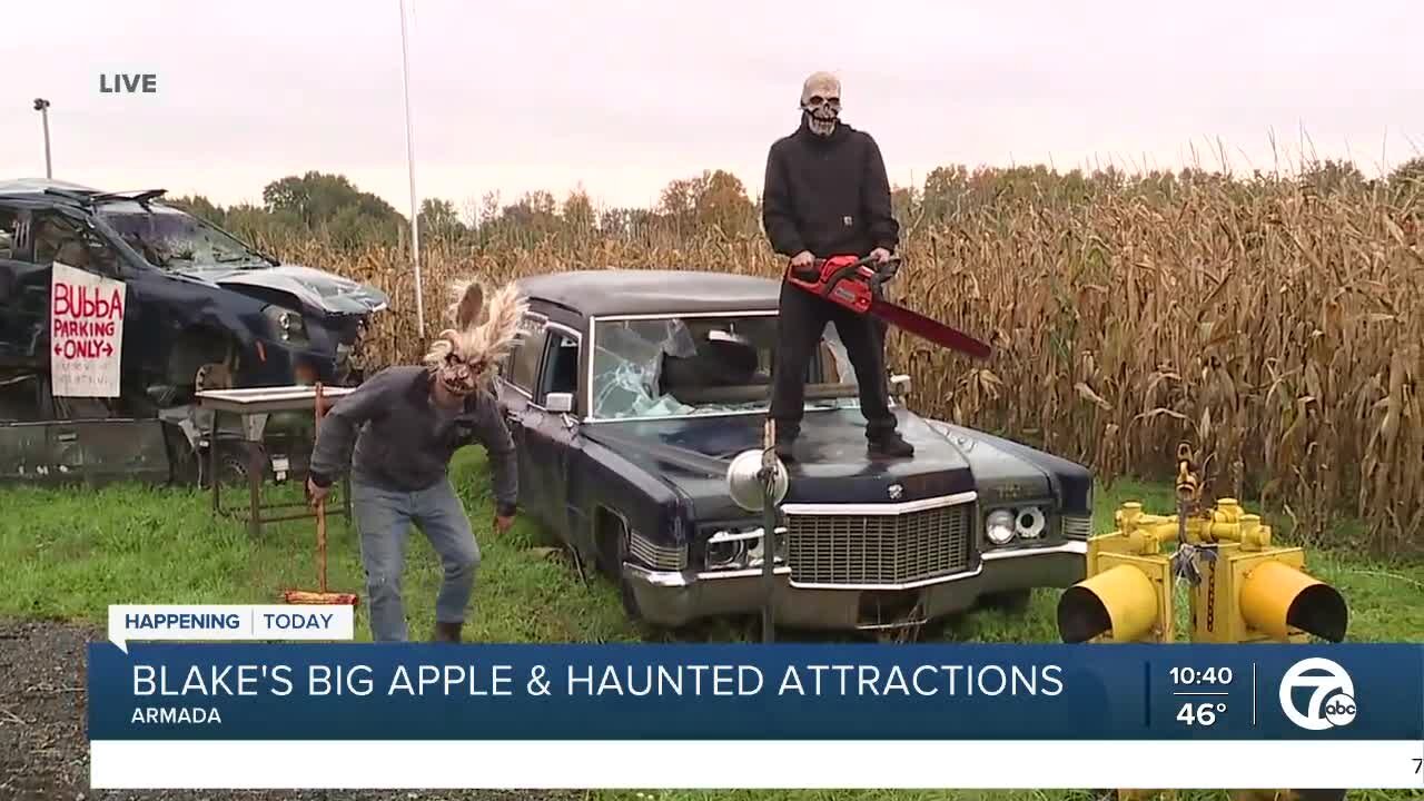 Blake's Big Apple & Haunted Attractions