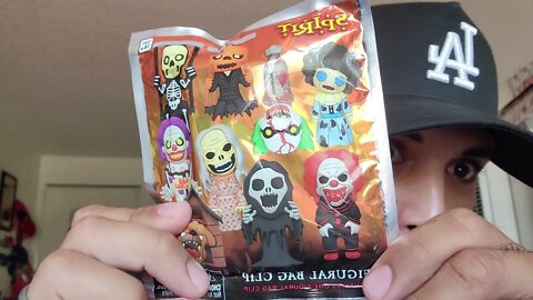 Spirit Halloween 🎃 Figural Bag Clip blind bag 🎒 Animitronics Key Chain ⛓️