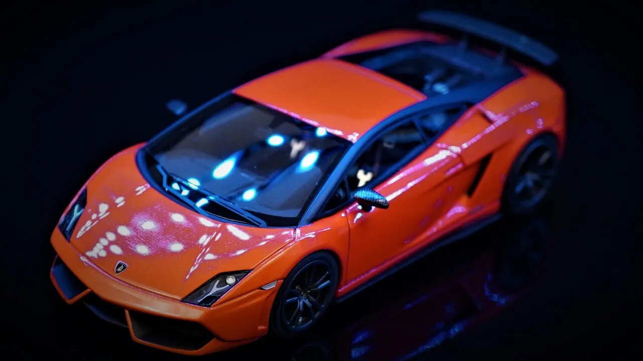 Lamborghini Gallardo LP720-4 Superlegerra Edizione Tecnica - LookSmart 1/43 - 2 MINUTES REVIEW