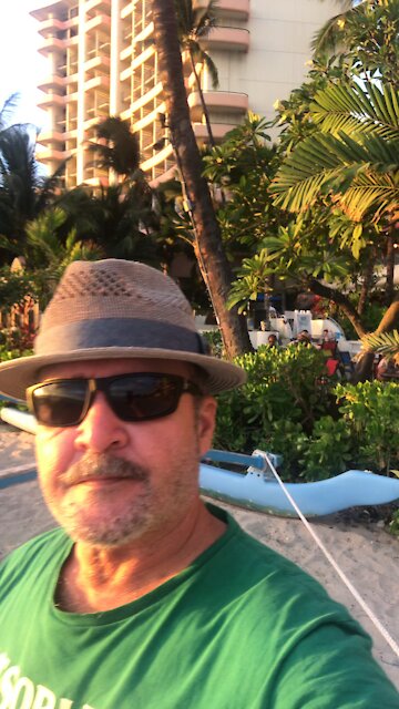 Suck’em Up at Duke’s