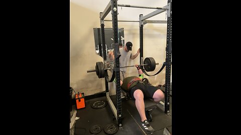 Bench 455lbs for a quick single