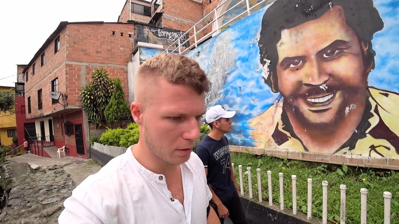 Inside Pablo Escobar's Hood in Medellin 🇨🇴