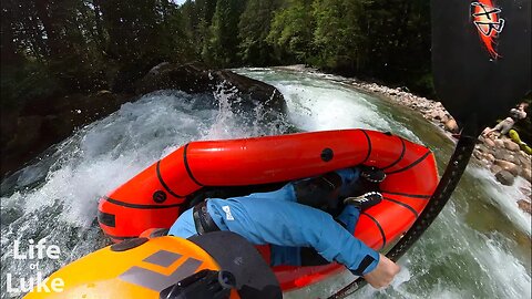 Packrafting the Eldred River - crystal clear water