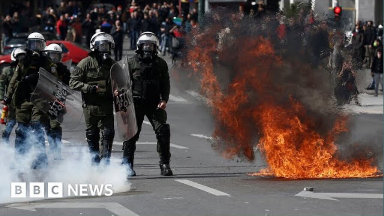 Greek PM asks train crash victims’ families for forgiveness as protests break out - BBC News