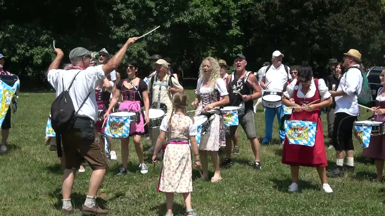 More drummers – Million March II Frankfurt