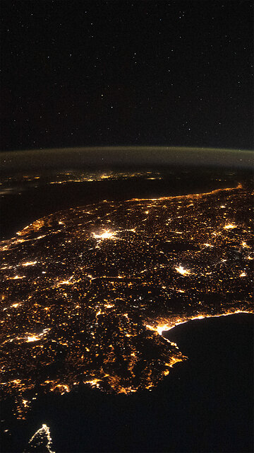 Som ET - 83 - Earth - ISS ISS065-E-406385-408173 - Video 2