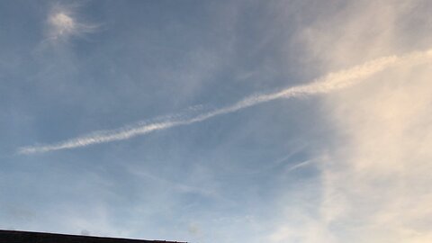 Lines in sky 2022 Wales