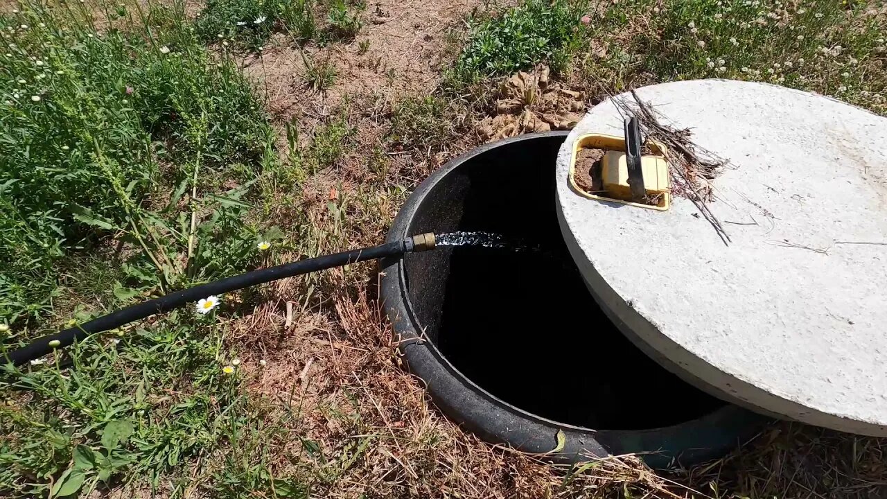 EMPTY YOUR RV BLACK TANK AT HOME USING THIS TOOL.