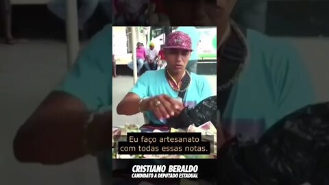 VENEZUELANO USA DINHEIRO PARA FAZER ARTESANATO! #shorts