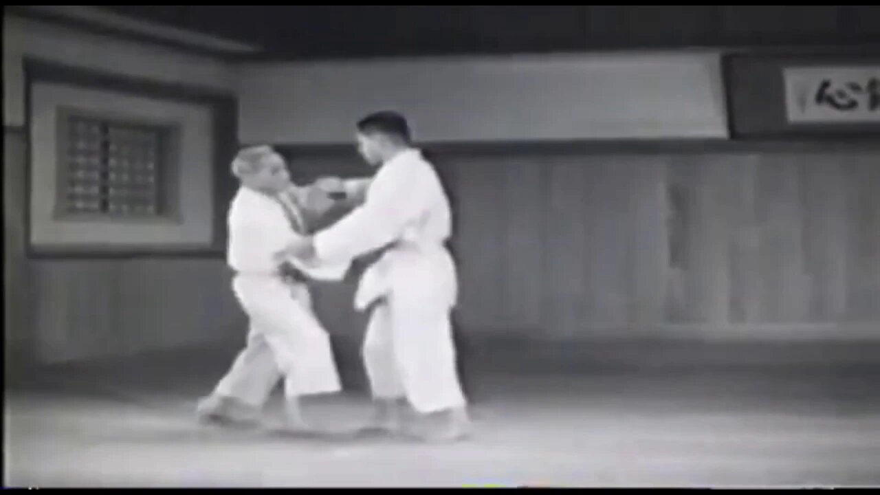 双水執流vs.講道館柔道:腹帯返しvs.帯落 Sosuishi ryu vs. Kodokan Judo: Haraobigaeshi vs. Obi Otoshi