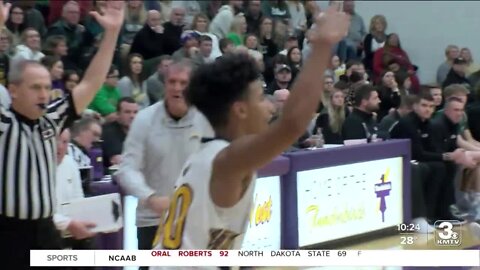 #1 Bellevue West holds off #3 Gretna