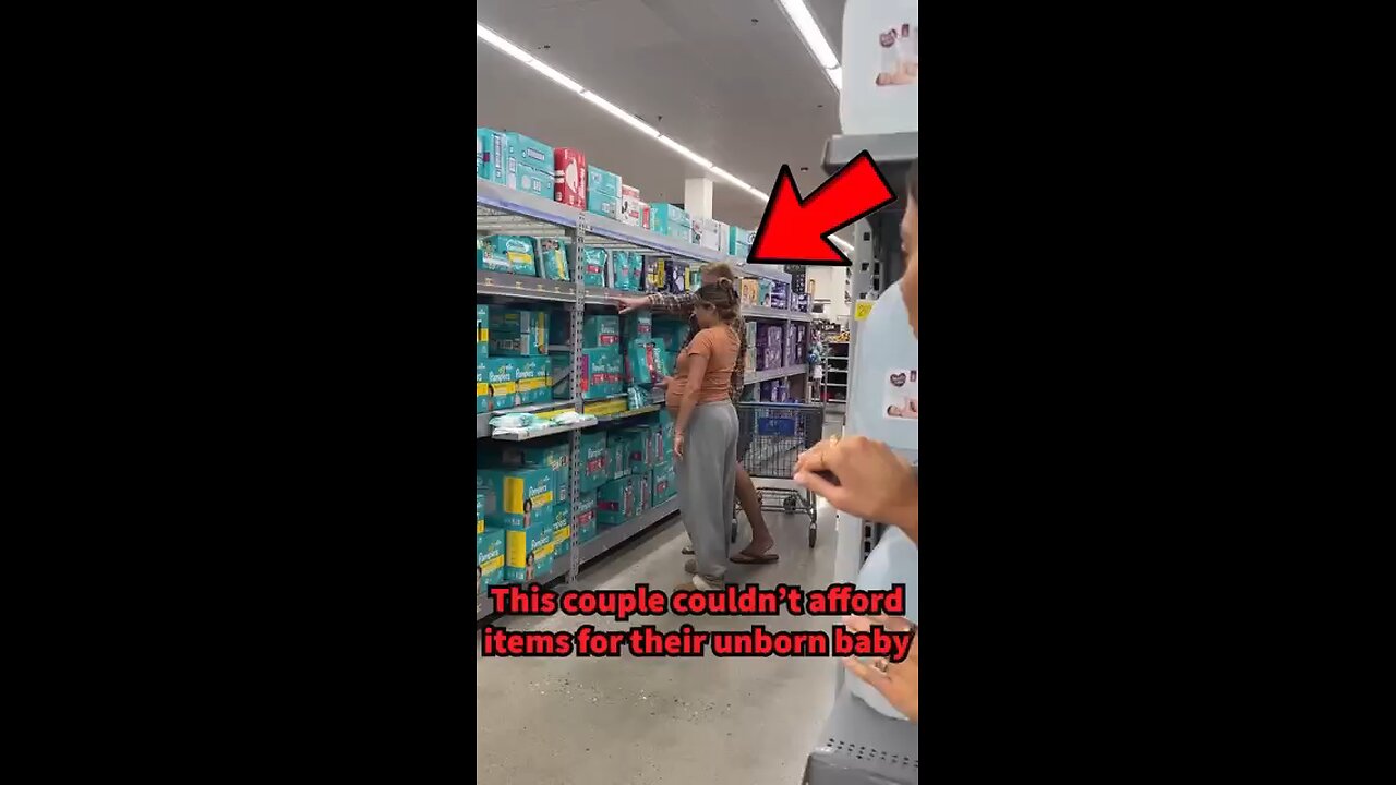 A long video watching A pregnant lady