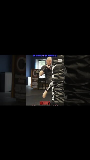 Heroes Training Center | Kickboxing "How To Double Up" Hook & Uppercut & Cross & Knee 2 | #Shorts