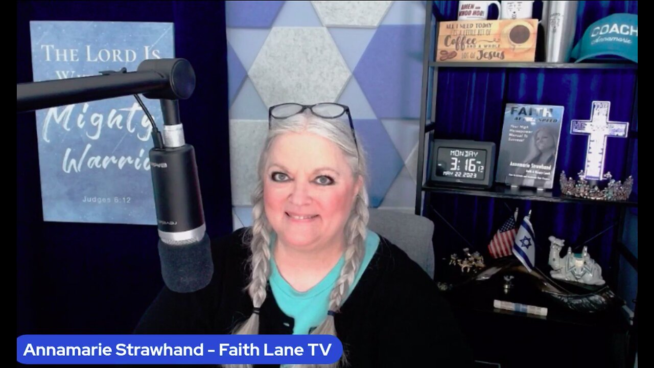 Q/A with Coach Annamarie - Faith Lane Live 5/31/23 Camel Day! Mail Call! Answering YOUR Questions!