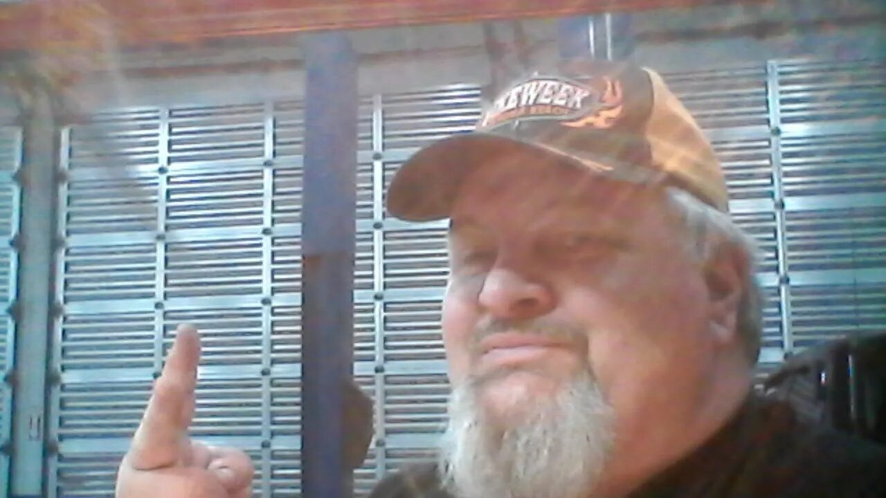 LIVE Q & A WITH SMITTY!! LET'S MAKE THIS A SATURDAY THING!