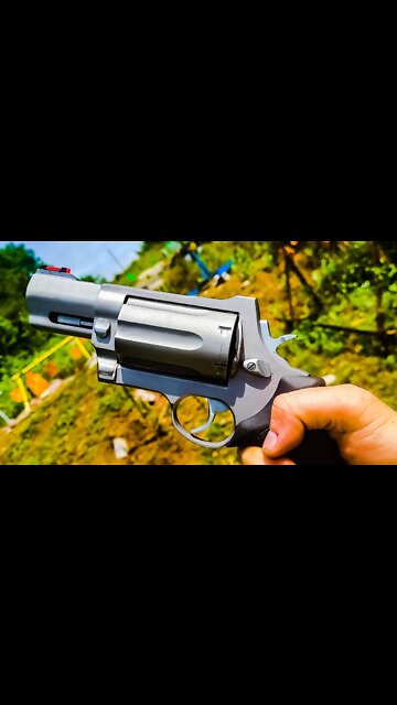 454 Casull Destroys Steel Target and Spits FIRE!!! 💪💪🔥🔥🔥 #shorts