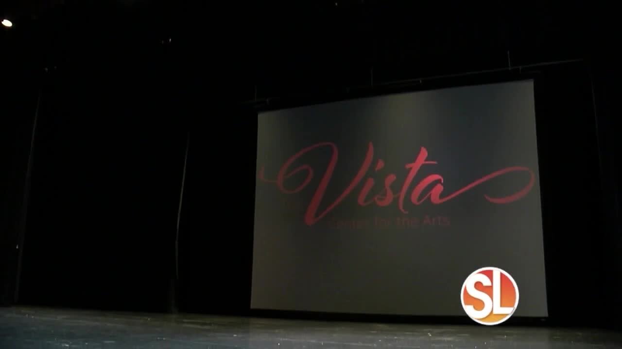 Holiday shows at Vista Center for the Arts