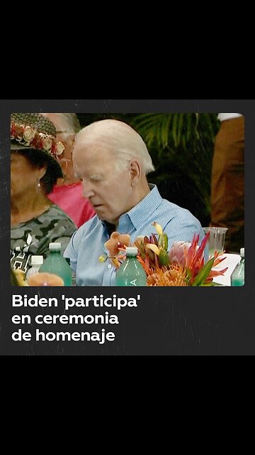 Biden parece quedarse dormido en una ceremonia en Hawái