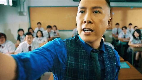 Students Don't Realise Their Teacher Is A Kungfu Legend